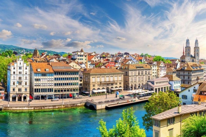 Zurich in a Day: Your Ultimate Guide to Quick Adventures