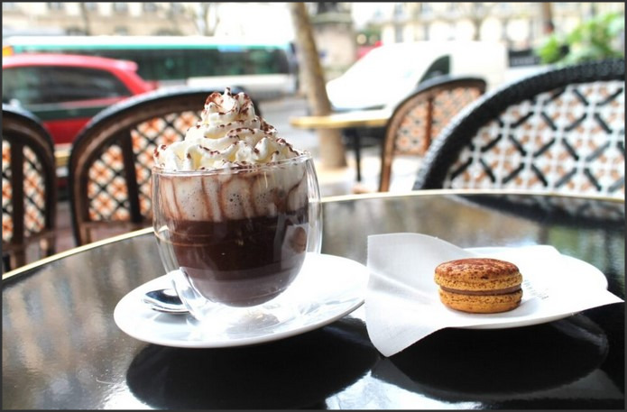 Paris Hot Chocolate: Sip Your Way Through the City of Lights